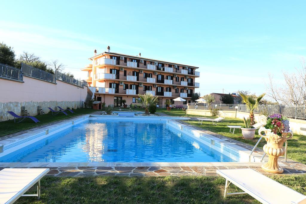 Chimento Resort Corigliano Calabro Exteriér fotografie