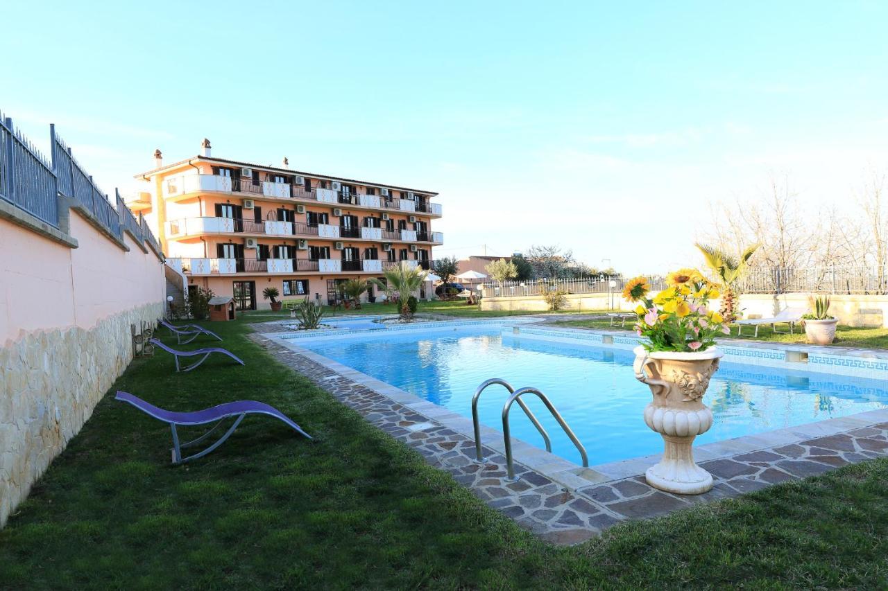 Chimento Resort Corigliano Calabro Exteriér fotografie