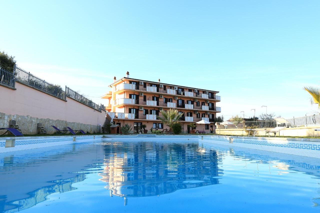 Chimento Resort Corigliano Calabro Exteriér fotografie